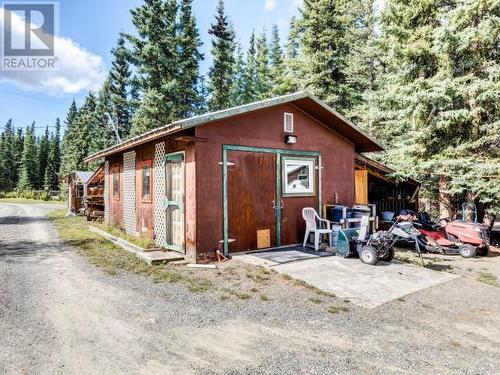 60 Tagish River Road, Whitehorse South, YT - Outdoor