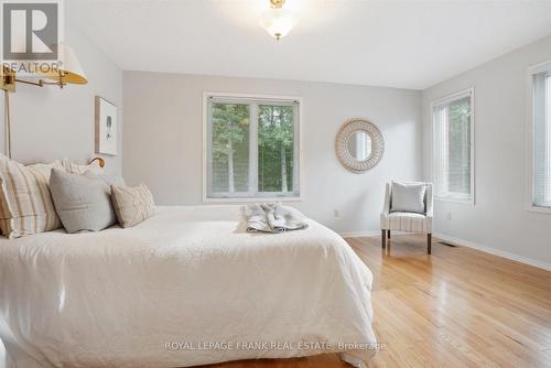 14 - 5 Heritage Way, Kawartha Lakes (Lindsay), ON - Indoor Photo Showing Bedroom