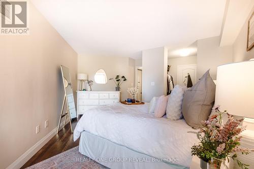 317 - 712 Rossland Road E, Whitby (Pringle Creek), ON - Indoor Photo Showing Bedroom