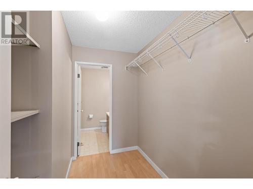 2085 Gordon Drive Unit# 303, Kelowna, BC - Indoor With Storage