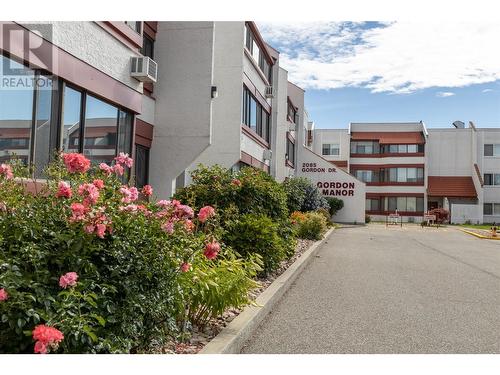 2085 Gordon Drive Unit# 303, Kelowna, BC - Outdoor