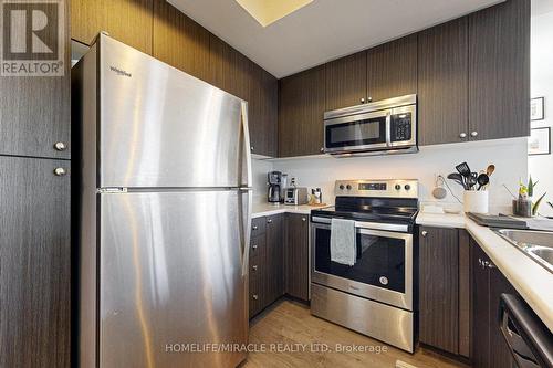 212 - 1555 Kingston Road, Pickering, ON - Indoor Photo Showing Kitchen