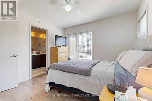 212 - 1555 Kingston Road, Pickering, ON - Indoor Photo Showing Bedroom