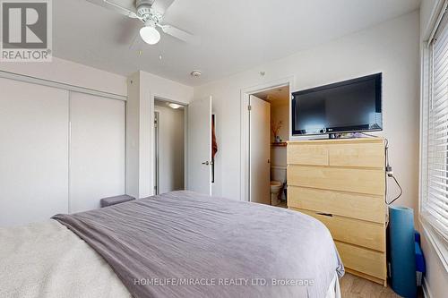 212 - 1555 Kingston Road, Pickering, ON - Indoor Photo Showing Bedroom