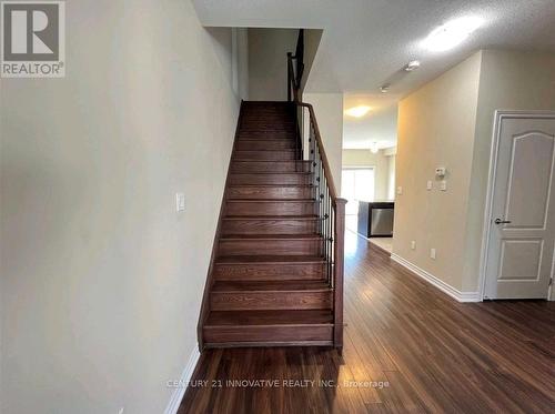 4 Waterstone Way, Whitby, ON - Indoor Photo Showing Other Room