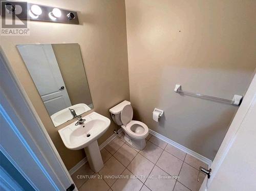 4 Waterstone Way, Whitby, ON - Indoor Photo Showing Bathroom