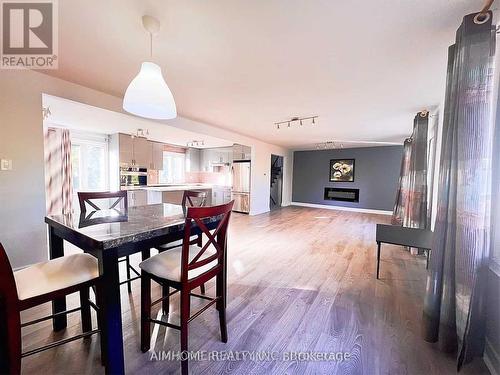 344 Steeles Avenue E, Markham, ON - Indoor Photo Showing Dining Room