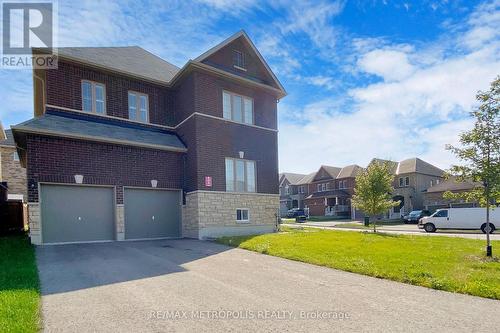 156 Muirfield Drive, Barrie, ON - Outdoor