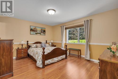 203 Biggar Road, Kelowna, BC - Indoor Photo Showing Bedroom