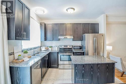 69 Agava Street, Brampton, ON - Indoor Photo Showing Kitchen With Stainless Steel Kitchen With Double Sink With Upgraded Kitchen