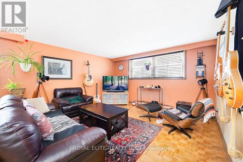 25 Haggert Avenue S, Brampton, ON - Indoor