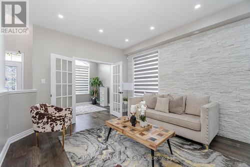 18 Tideland Drive, Brampton, ON - Indoor Photo Showing Living Room