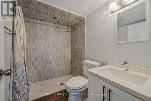 70 Crenshaw Court, Brampton (Heart Lake West), ON - Indoor Photo Showing Bathroom