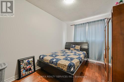 70 Crenshaw Court, Brampton (Heart Lake West), ON - Indoor Photo Showing Bedroom