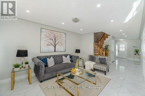 3 Deforest Drive, Brampton, ON - Indoor Photo Showing Living Room