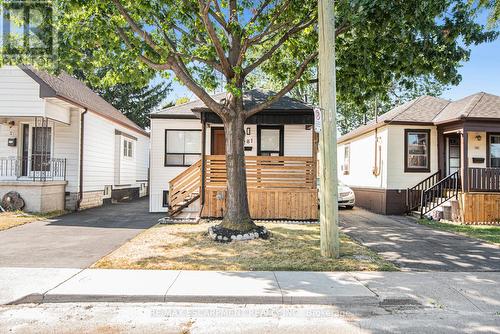 281 Normanhurst Avenue, Hamilton, ON - Outdoor With Facade