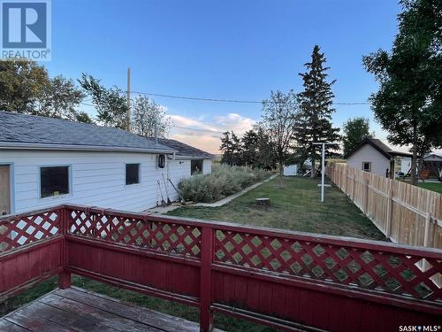 307 Grandview Street W, Moose Jaw, SK - Outdoor