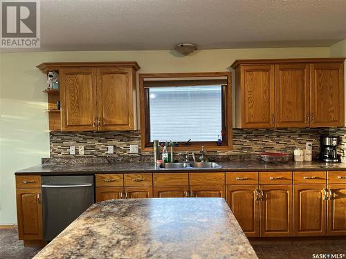 1311 Heidgerken Crescent, Humboldt, SK - Indoor Photo Showing Kitchen With Double Sink