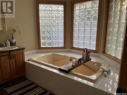 1311 Heidgerken Crescent, Humboldt, SK - Indoor Photo Showing Bathroom