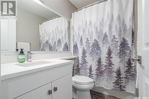 251 Eaton Crescent, Saskatoon, SK - Indoor Photo Showing Bathroom