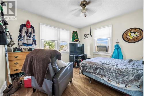 5 Sherring Street S, Haldimand County, ON - Indoor Photo Showing Bedroom