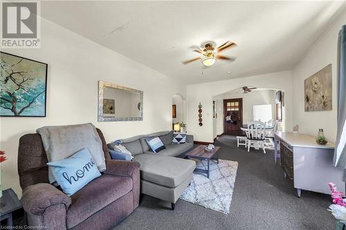 5 Sherring Street S, Haldimand County, ON - Indoor Photo Showing Living Room