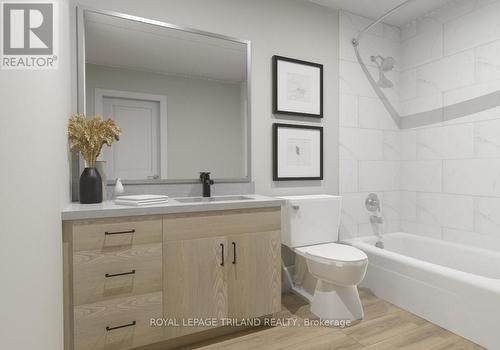 1863 Dalmagarry Road, London, ON - Indoor Photo Showing Bathroom