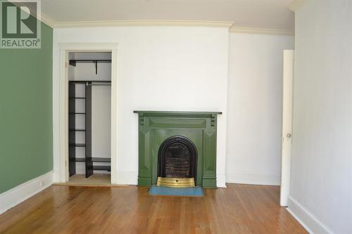 86 Circular Road, St. John'S, NL - Indoor With Fireplace