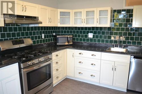 86 Circular Road, St. John'S, NL - Indoor Photo Showing Kitchen