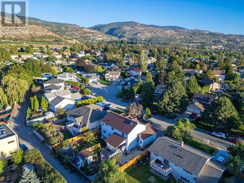 166 Heather Place, Penticton, BC - Outdoor With View