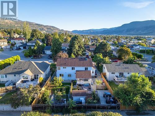 166 Heather Place, Penticton, BC - Outdoor With View