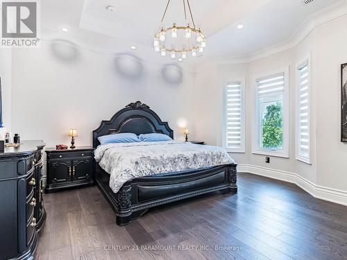 4 Grafton Crescent, Brampton (Toronto Gore Rural Estate), ON - Indoor Photo Showing Bedroom