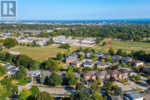 2077 Mountain Grove Avenue, Burlington, ON - Outdoor With View