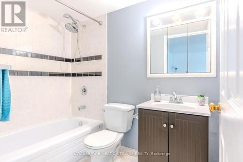 206 - 50 Kingsbridge Garden Circle, Mississauga, ON - Indoor Photo Showing Bathroom