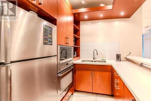 206 - 50 Kingsbridge Garden Circle, Mississauga, ON - Indoor Photo Showing Kitchen With Double Sink