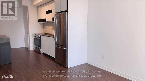 3005 - 4065 Confederation Parkway, Mississauga (City Centre), ON - Indoor Photo Showing Kitchen