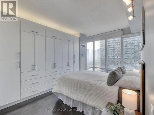 1901 - 15 Windermere Avenue, Toronto, ON - Indoor Photo Showing Bedroom