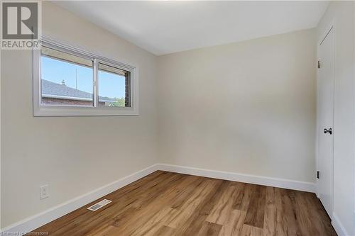 125 Third Avenue, Kitchener, ON - Indoor Photo Showing Other Room