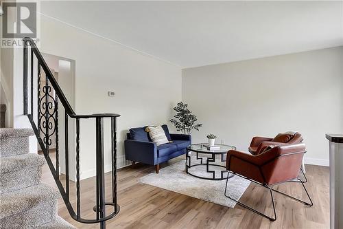 125 Third Avenue, Kitchener, ON - Indoor