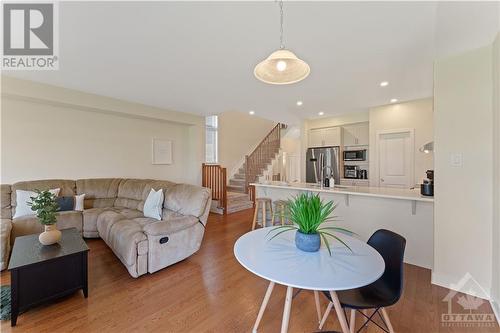 Open concept main level - 4935 Abbott Street E, Ottawa, ON - Indoor