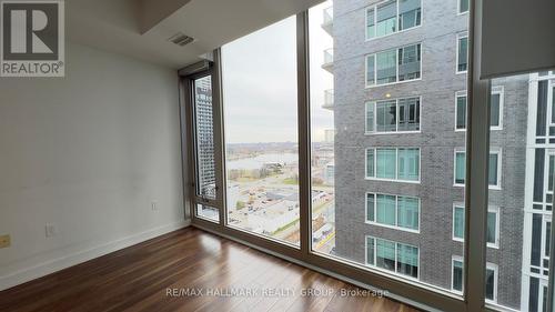 1711 - 111 Champagne Avenue, Ottawa, ON - Indoor Photo Showing Other Room