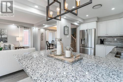 212 Waterbrook Lane, Kitchener, ON - Indoor Photo Showing Kitchen With Double Sink With Upgraded Kitchen