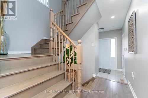 212 Waterbrook Lane, Kitchener, ON - Indoor Photo Showing Other Room