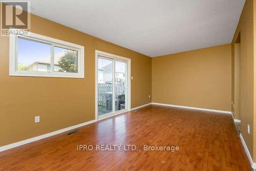 89 - 240 London Road W, Guelph, ON - Indoor Photo Showing Other Room