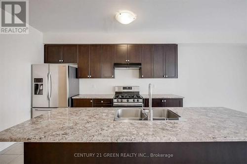 12 Beatty Avenue, Thorold, ON - Indoor Photo Showing Kitchen With Double Sink