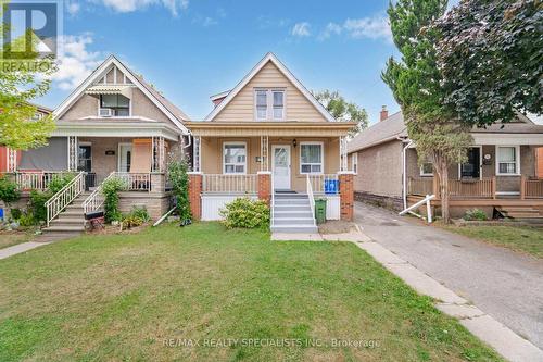 200 Paling Avenue, Hamilton (Homeside), ON - Outdoor With Deck Patio Veranda With Facade