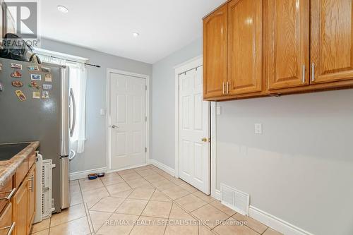 200 Paling Avenue, Hamilton (Homeside), ON - Indoor Photo Showing Kitchen