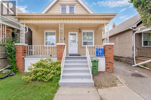 200 Paling Avenue, Hamilton (Homeside), ON - Outdoor With Deck Patio Veranda With Facade