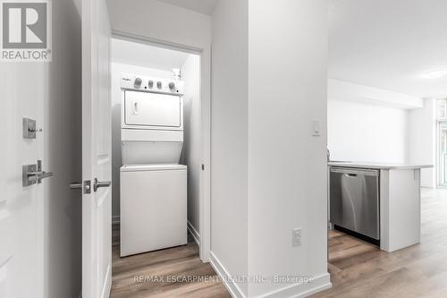 317 - 470 Dundas Street E, Hamilton (Waterdown), ON - Indoor Photo Showing Laundry Room