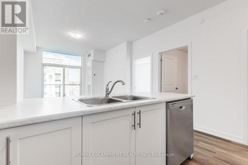 317 - 470 Dundas Street E, Hamilton (Waterdown), ON - Indoor Photo Showing Kitchen With Double Sink